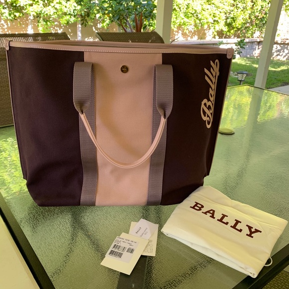 bally canvas